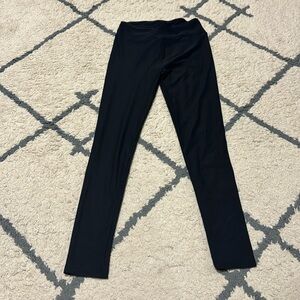 Black lularoe leggings.  One size fits all